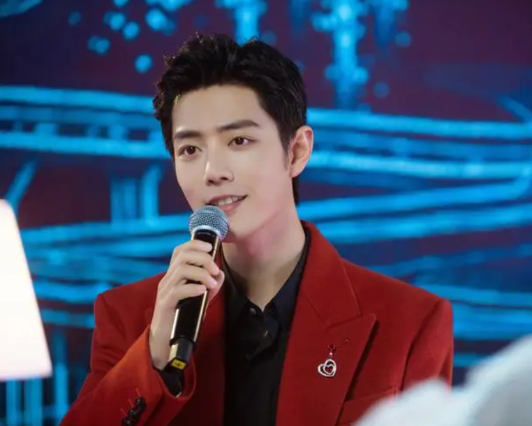 关晓彤|不愧是“星圈学霸”,关晓彤考编成功,鹿少和“战战”却仍在努力