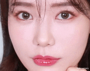 丝瓜 赵露思的“伪素颜妆”,瞬间变“磨皮脸”,没有同款颜你也能get