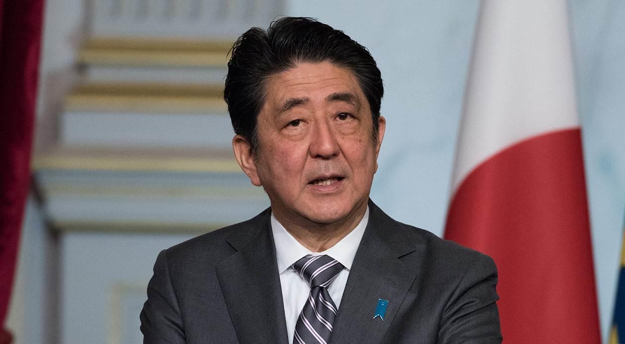 安倍被刺杀还存3大疑点，山上彻也供认行凶原因，美韩也牵扯其中