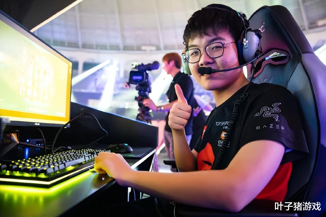 369|369揭开职业圈残酷真相:小超梦不打职业跑去当主播,真不能怪他