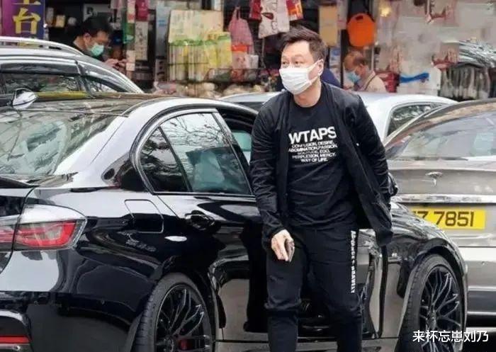 黎耀祥|11位定居内地的过气香港艺人,个个有钱,买豪宅豪车娶富婆