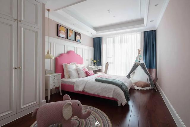 240㎡现代轻奢，欧美范的硬装，复古范的家具，营造轻奢的高级