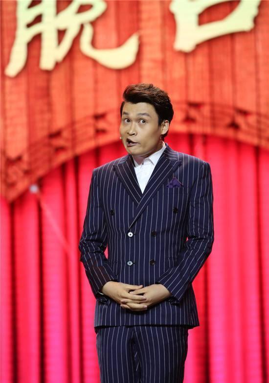 小沈龙|小沈龙靠太狂了!直播PK输了就疯狂辱骂榜一大哥:刷不起就别装