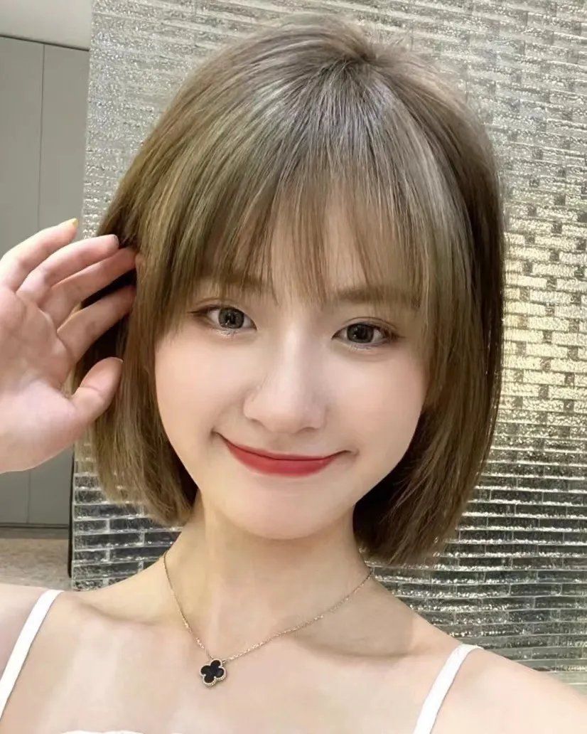 最美发型 最美发型19款，时尚有特色，越来越多女性这样剪