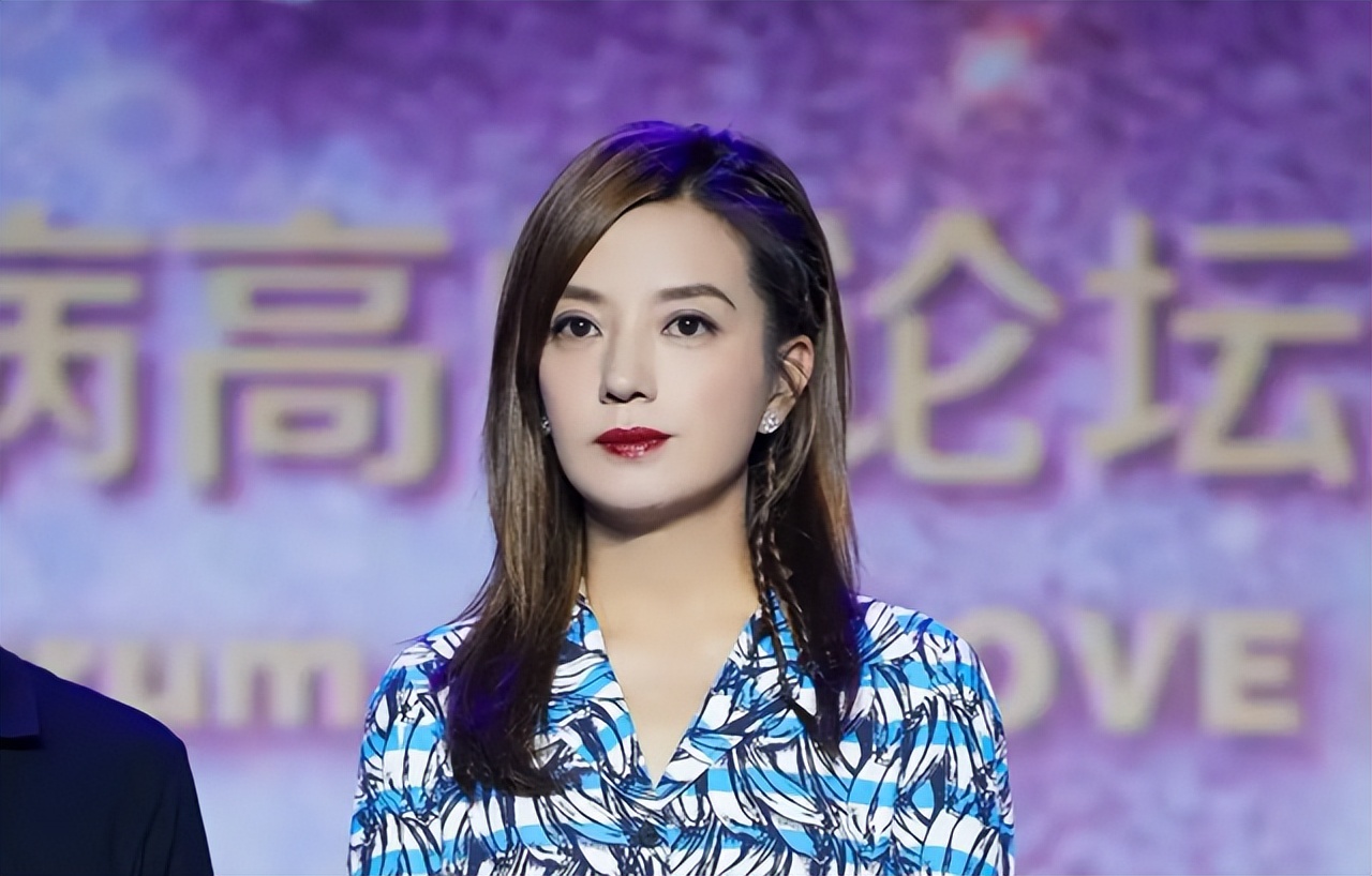 赵薇|?赵薇亲日辱华只是冰山一角，恶劣行为贯穿生涯