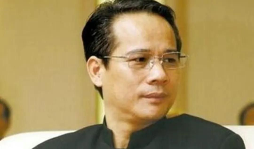 东莞“太子酒店”,每天诱惑近300人,幕后老板的下场罪有应得!