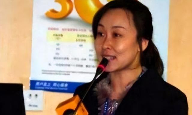 秘书|任正非的第2任妻子姚凌，曾是得力秘书，比丈夫小30岁，温婉动人