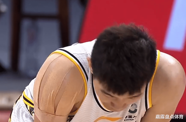 广东男篮|孙铭徽24+9！广厦2-0上海拿到赛点，李春江严肃，王哲林空砍22分
