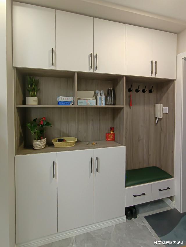 他家68平两居室，简单装修花了16W，不要大白墙太好看了！