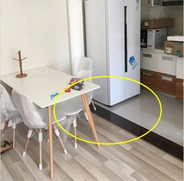 家里装修需不需要铺过门石?听老师傅一分析,才知很多人做错了