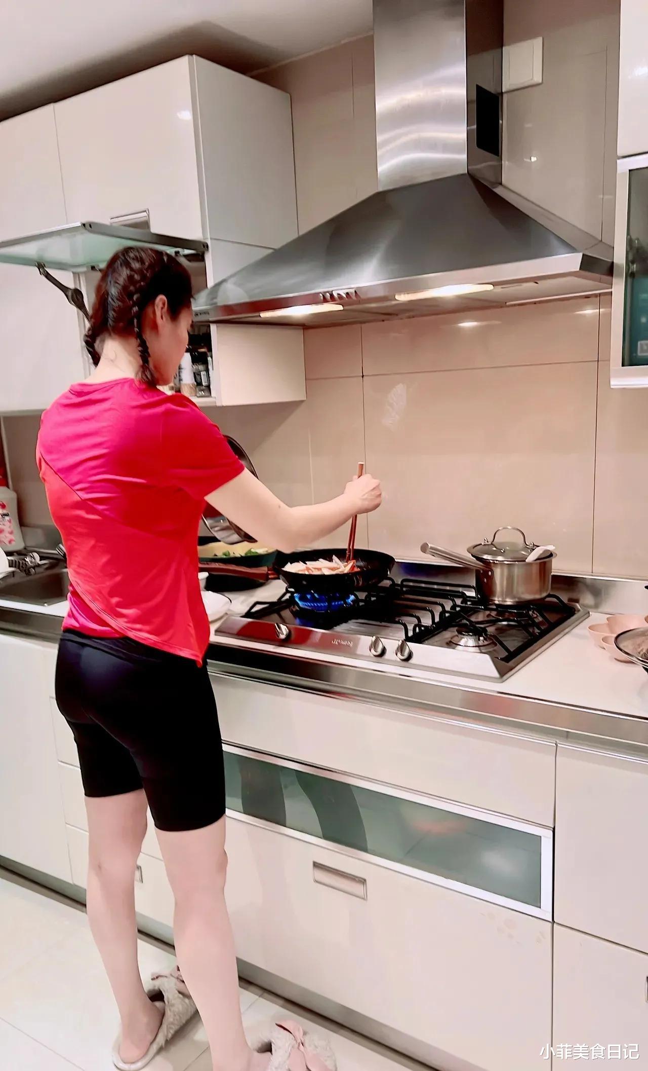 刘畊宏|刘畊宏晒伙食,数万点赞,网友:怪不得身材好