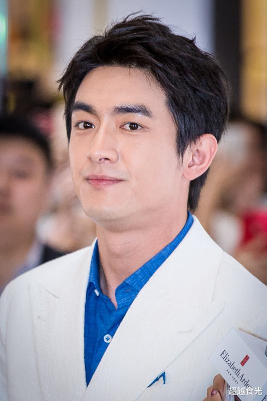 林更新|林更新晒东北美食火了，引9万人点赞，网友：太可怕了，全是香菜