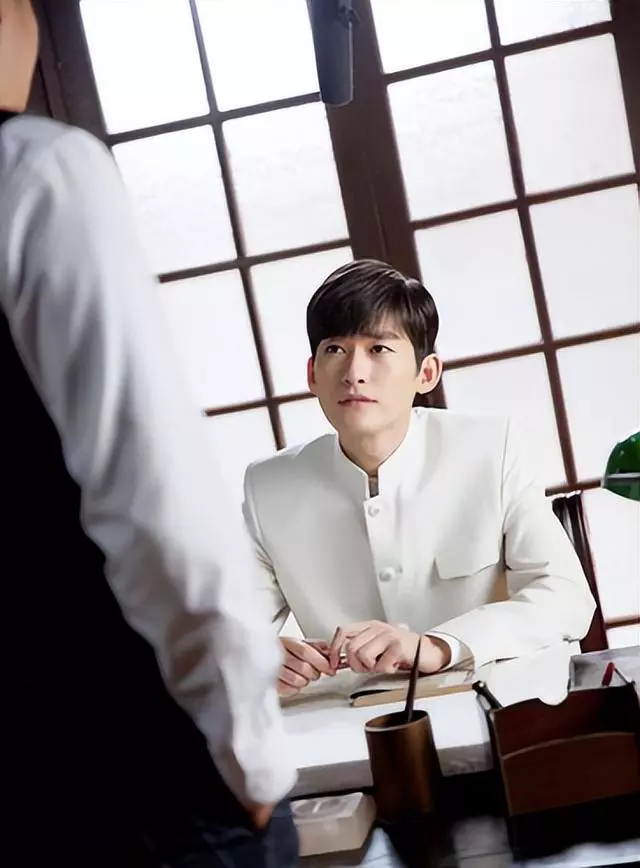 张翰|张翰：从人人同情到“声名狼藉”，他到底做错了什么？