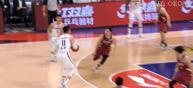浙江省|威姆斯止血、徐杰绽放，三分钟击垮浙江队争胜的雄心，原因在哪？