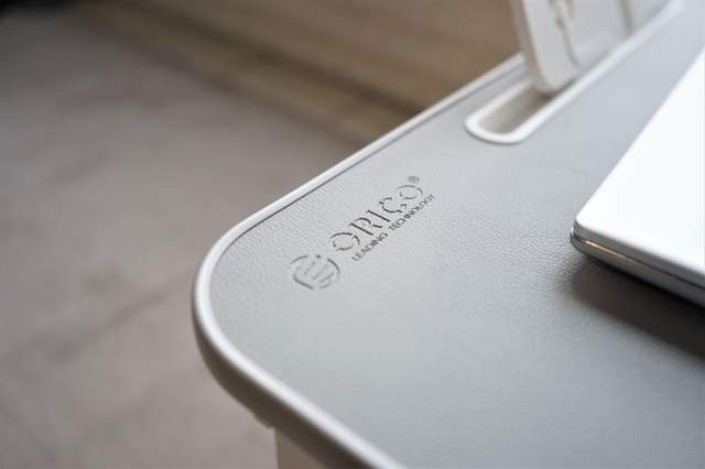 苹果|居家办公好帮手,ORICO奥睿科折叠电脑桌让你一“懒”到底