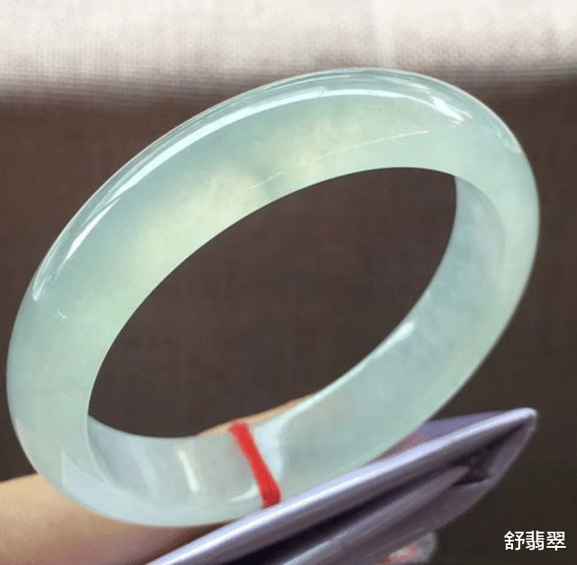 晴水翡翠是什么？这篇文章告诉你