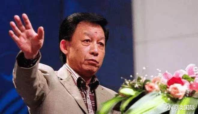 |郑强教授：易中天算什么？他配和我坐在一起？