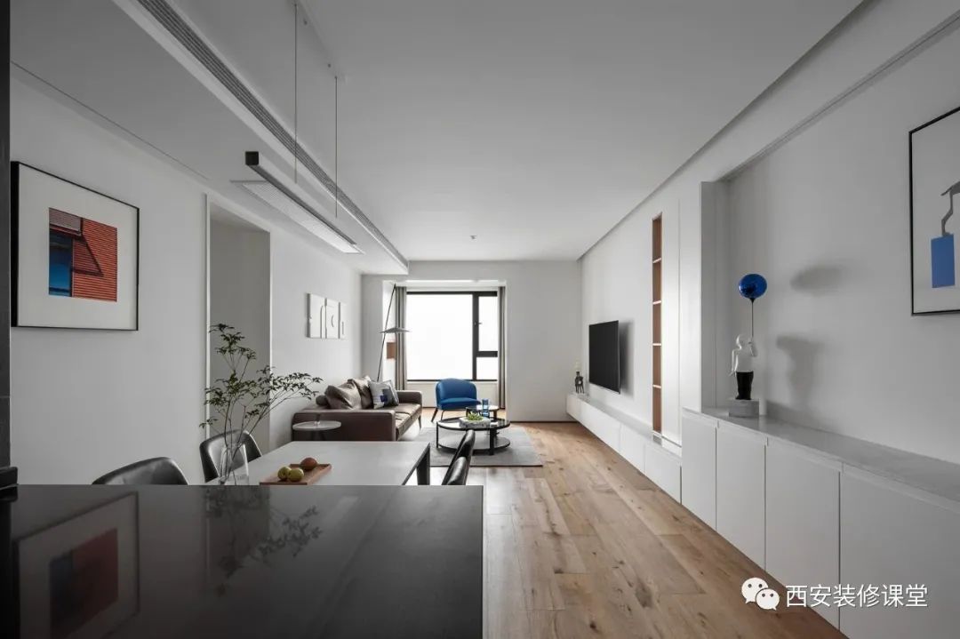 沙发与电视墙互换,成就更多收纳