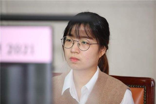 崔精|柯洁当陪练, 战胜第一人还会远吗? 继击败朴廷桓后, 崔精再胜男棋手