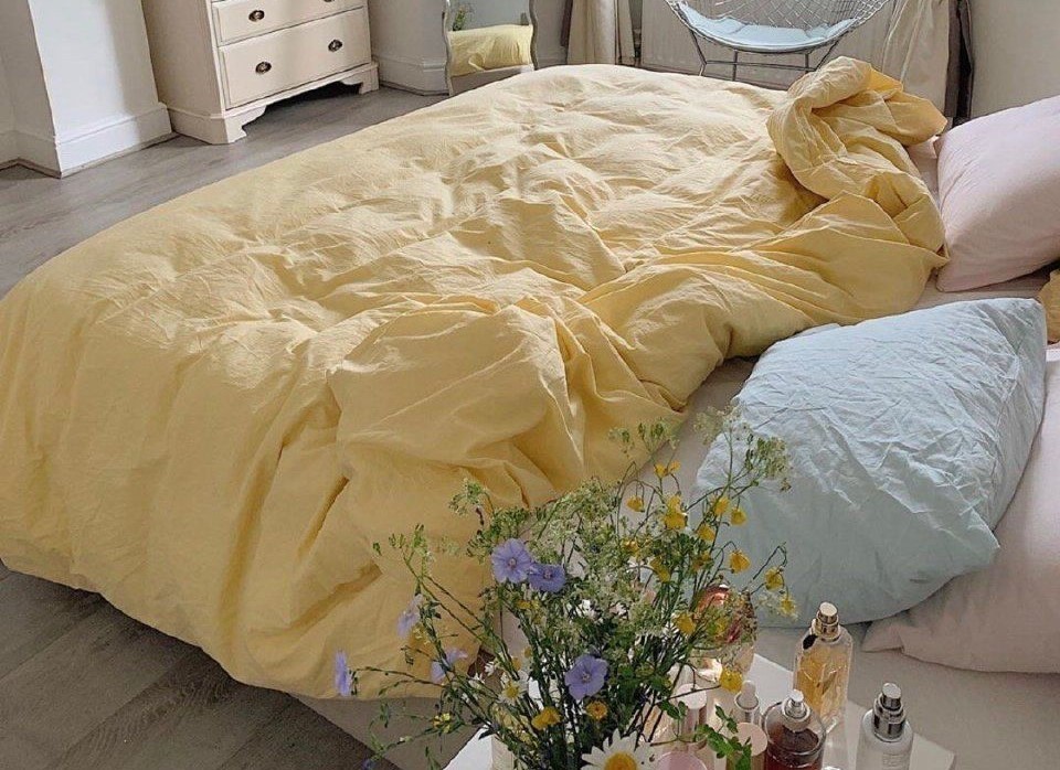 卧室中的床怎么选?选1.5米还是1.8米?没想到讲究这么大