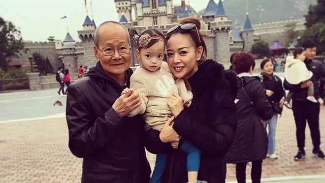 廖穗芳|突传死讯！香港知名女星父亲因病离世，12岁女儿患基因病不会说话
