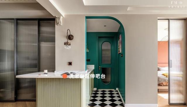 餐厅再小,这一组柜子就够了!餐边柜贴窗装,吧台离地80公分喝茶