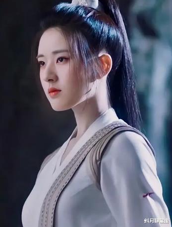 谭松韵|8位天生不显老的演员,人到中年看上去依然像20岁,适合演少女