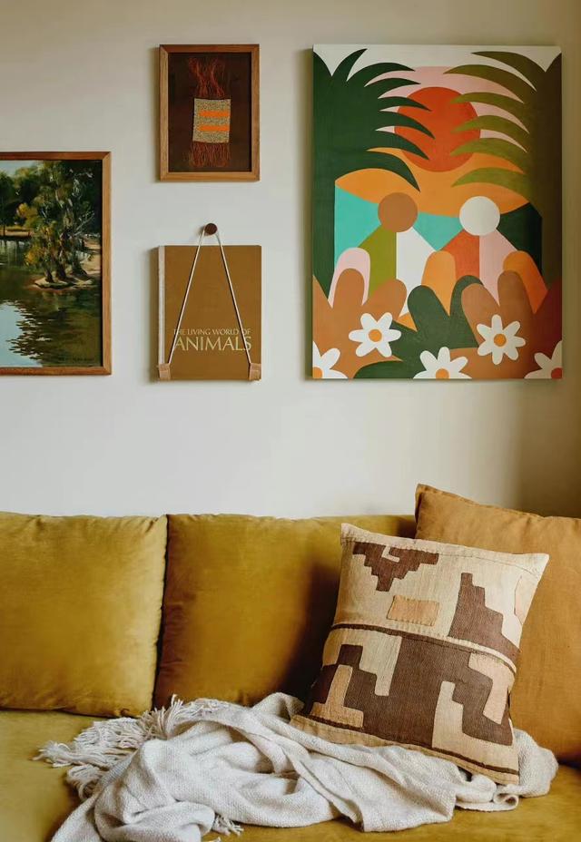 年轻女主第一次装修的家,34㎡,定制胶合板家具,看起来优雅可爱