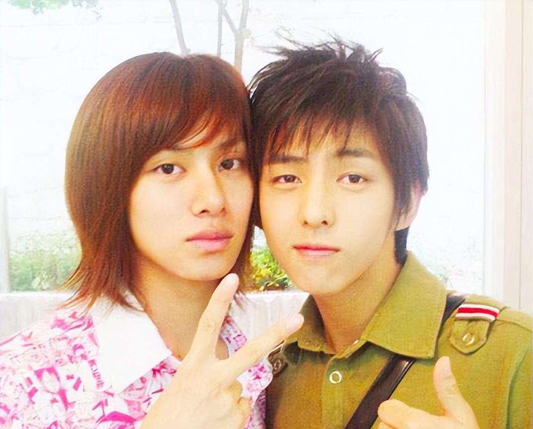 金起范|SJ起范俊秀美男脸蛋爆红，34岁挺过发胖岁月变熟男私下蓄胡照超帅