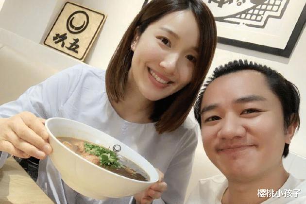 王祖蓝|李亚男生病住院,王祖蓝从头到尾都没出现过,岳父对他意见超级大!