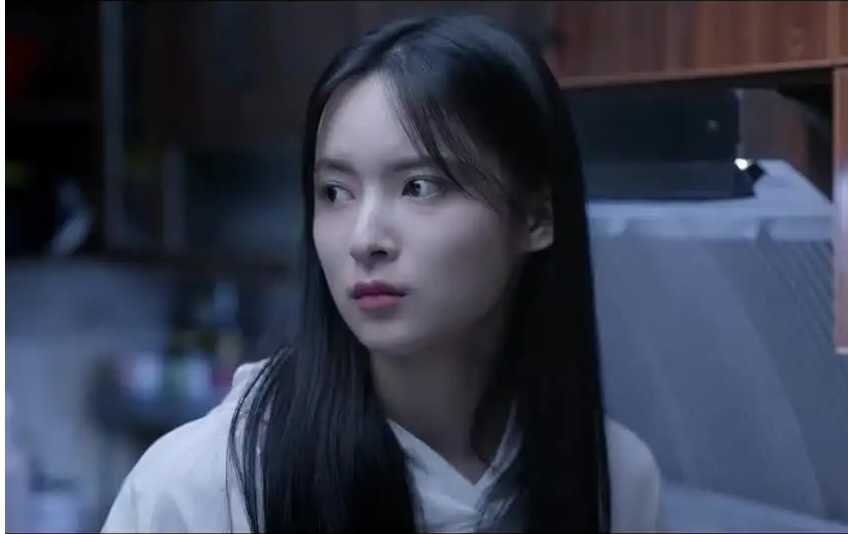 顾魏|深扒《心居》原著：冯晓琴妓女从良成就自己，害死顾磊和冯茜茜