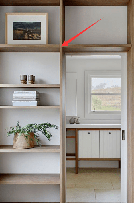 闺蜜家的卫生间太牛了,门两旁全部都打了收纳柜,榨干家里每一平!