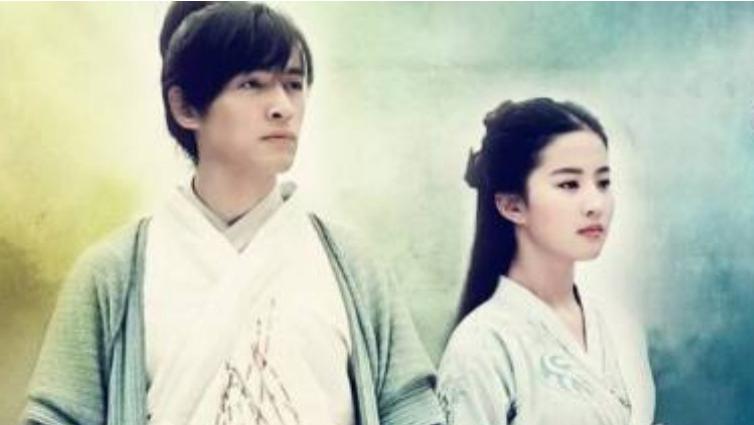 刘亦菲|她是刘亦菲的替代品，走红后躲了刘亦菲12年，如今过得咋样？