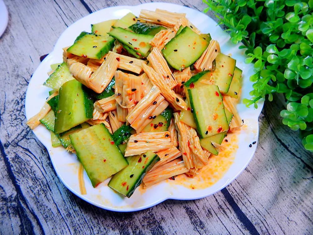 它是“豆中之王”，比鸡蛋更营养！降血脂、防痴呆、抗衰老！