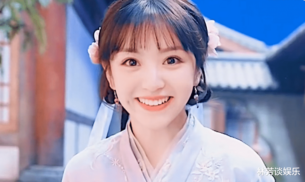 田曦薇|《苍兰诀》收官半月,又一甜妹将袭,田曦薇《新川日常》亮眼!