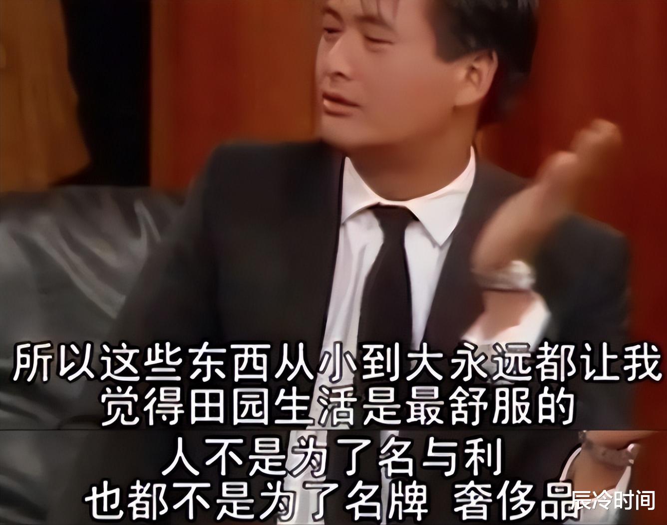 周润发|一生丁克,死后捐出所有财产,不与成龙合作的周润发,如今怎样了