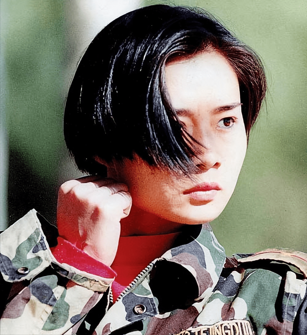 军人|油头粉面就别演军人了,这7位女星告诉你,什么才是军人形象