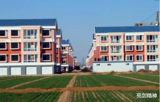 宅基地|农村或要“搬迁”？有三种房屋或得不到补偿，希望你不在其中