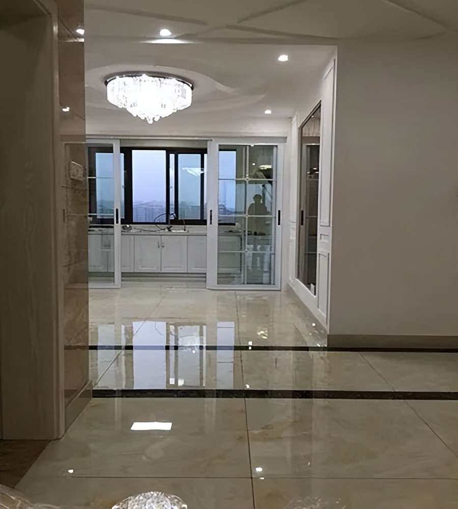 晒晒我第二次装修新家,来之不易,客厅地砖高端大气上档次!