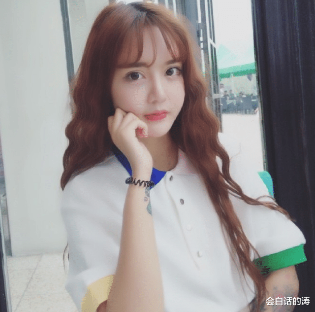 韩安冉|韩安冉自曝曾被家暴，男方出轨还玩冷暴力，自己卑微像“舔狗”