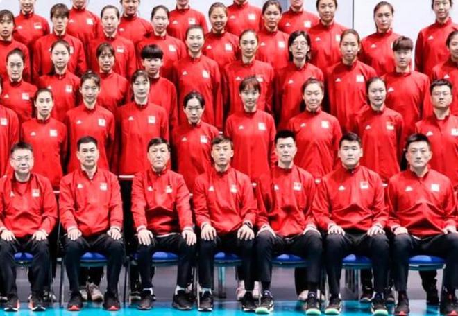 蔡斌|蔡斌爱将秀恩爱，甜蜜生活令人羡慕，助力李盈莹，直接后悔了！