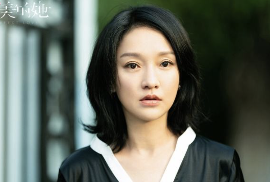 周迅|周迅为什么美得不一般?她接纳衰老改换戏路,耿直背后不只有烂漫