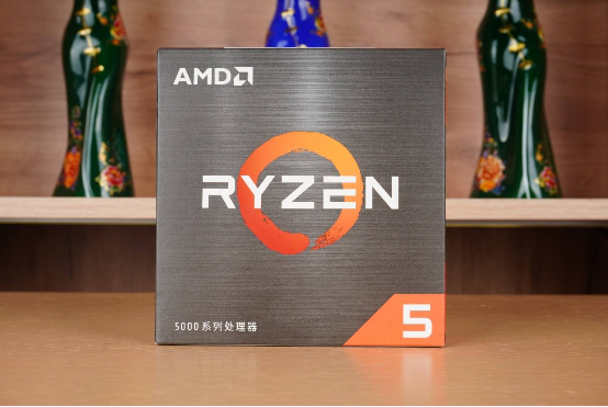 机箱|精致、雪白、小巧，先马易大师S1雪装版装机展示