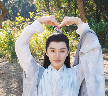 明星|这些明星们的假鼻子,真绝了!都是狠人