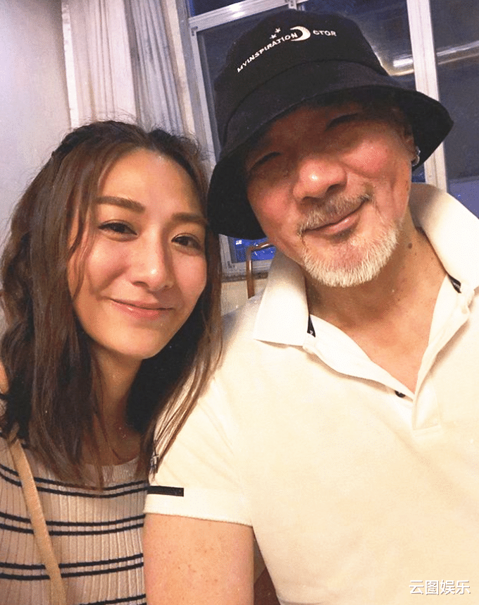 徐少强|雪梨女儿穿短裙出镜，大秀修长美腿，罕谈生父徐少强称没有怨恨