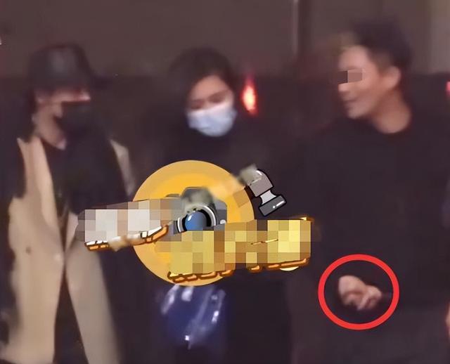 汪小菲|正面开火！大S领证第二天，汪小菲把小S骂上热搜