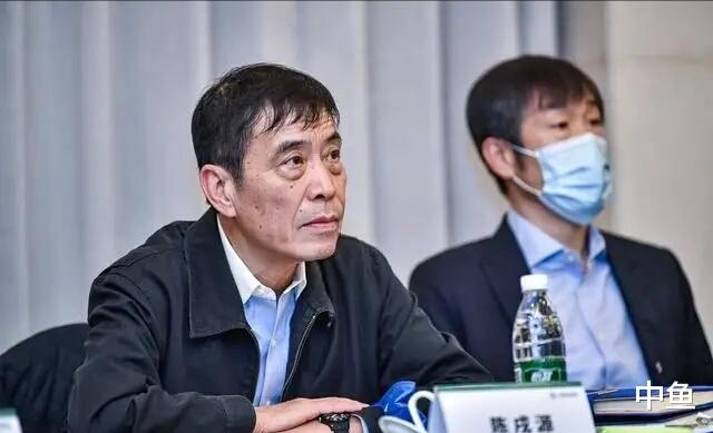 足协|足协刚刚公布国奥集训队名单！名记发问：为什么又是50人