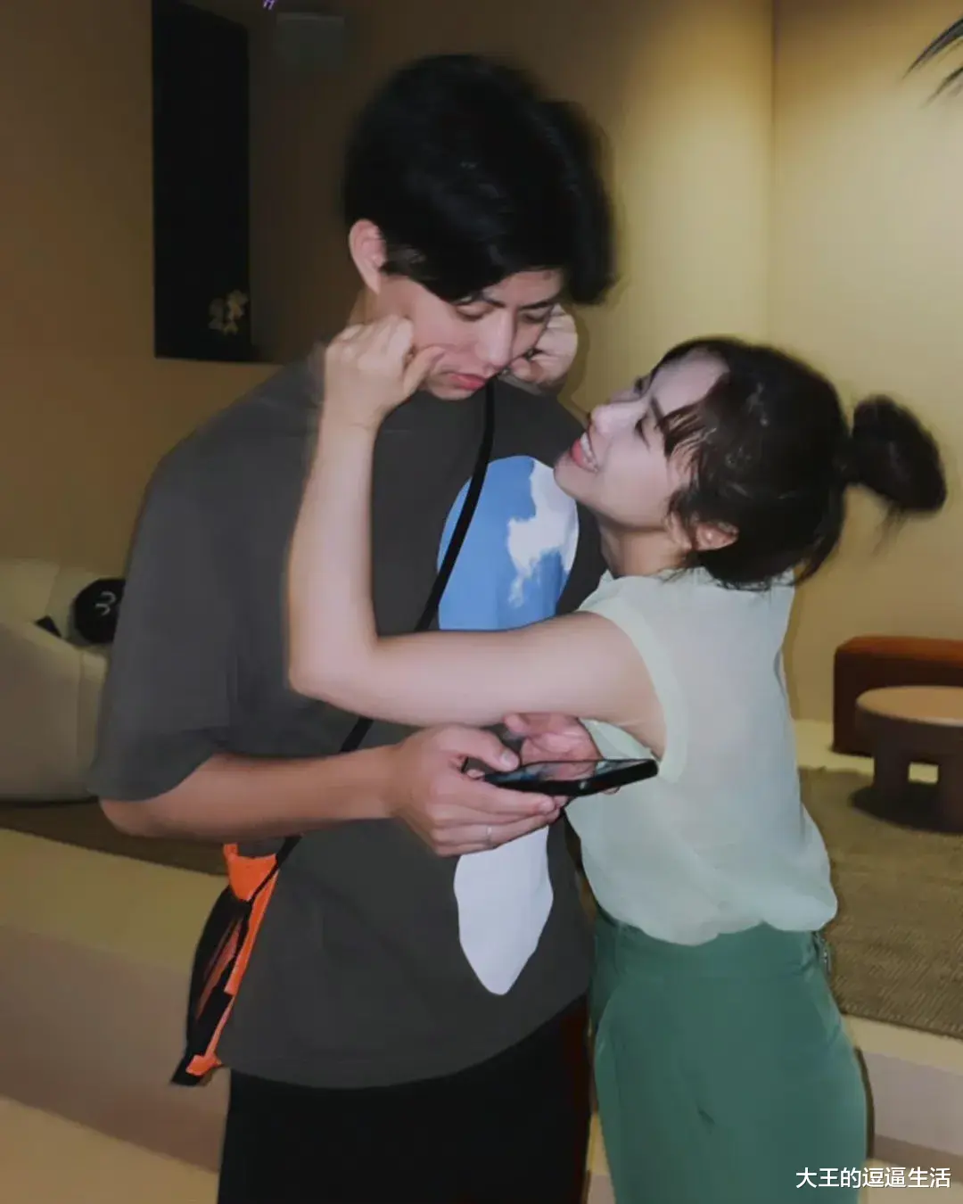 吴宗宪|吴宗宪家再次传来喜讯，大女儿已怀孕五个月！宪哥一年做两次外公