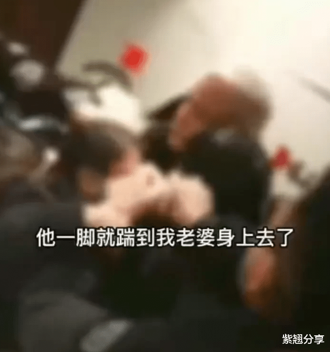 因停车费昂贵业主维权，女物业深夜带多人殴打业主，当事人：老婆被打昏厥