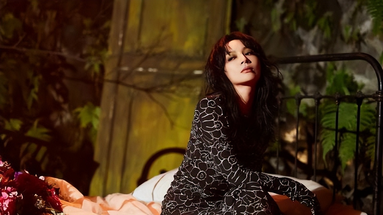 刘雅瑟|《乘风破浪4》拟邀阵容曝光，2位大牌1位外国选手，人数减少6位